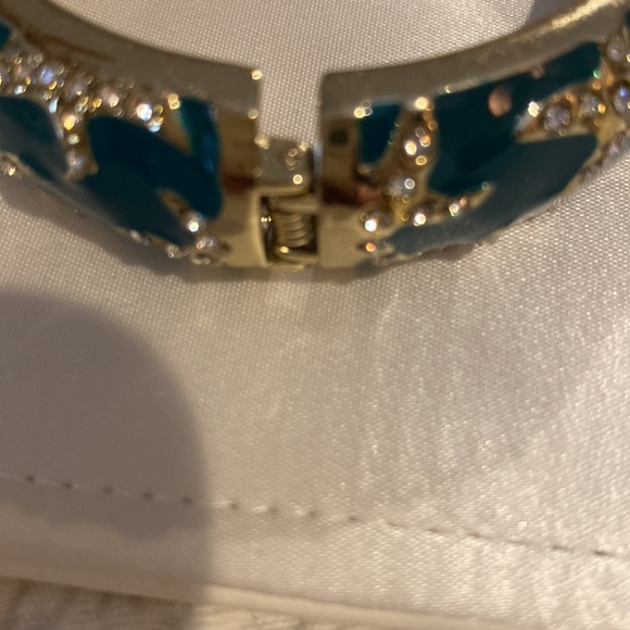 Bracelet - Picture 5 of 7